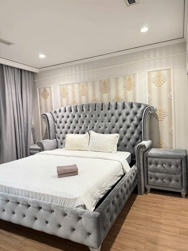 Chính chủ bán căn hộ 3PN Vinhomes Central Park Central 1 view sông đẹp