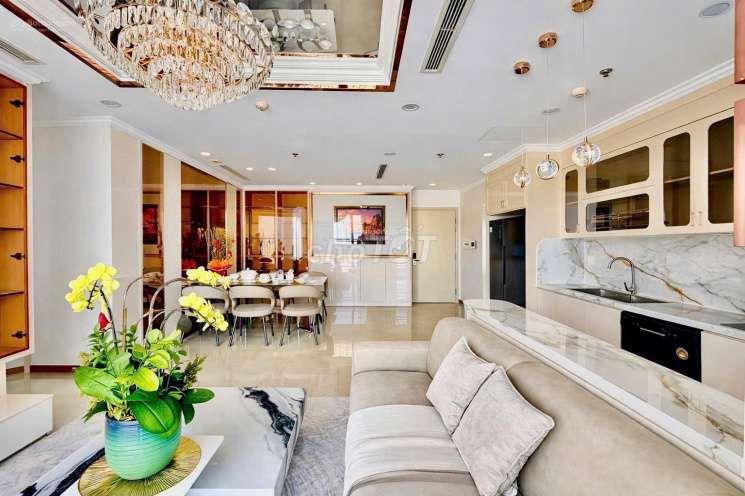 Chủ kẹt tiền bán gấp 3PN giá 14tỷ5 DT: 118m2. Vinhomes Central Park