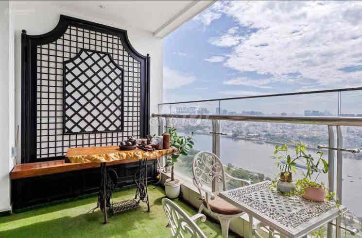 Bán gấp căn hộ 3PN, 2WC Giá 14tỷ DT: 115m2 tại Vinhomes Central Park