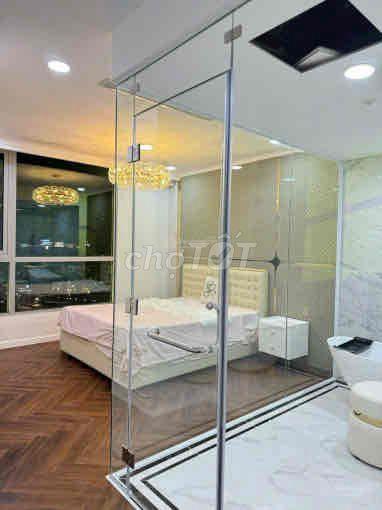 Chủ kẹt tiền cần bán 2PN giá 11tỷ DT: 85m2 Vinhomes Central Park