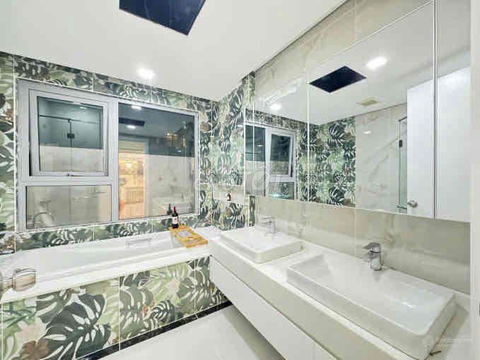 Bán căn hộ 4PN Giá 19Tỷ  DT:142m2 Vinhomes Central Park