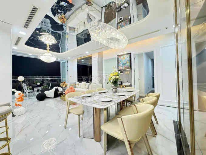 Bán căn hộ 4PN Giá 19Tỷ  DT:142m2 Vinhomes Central Park
