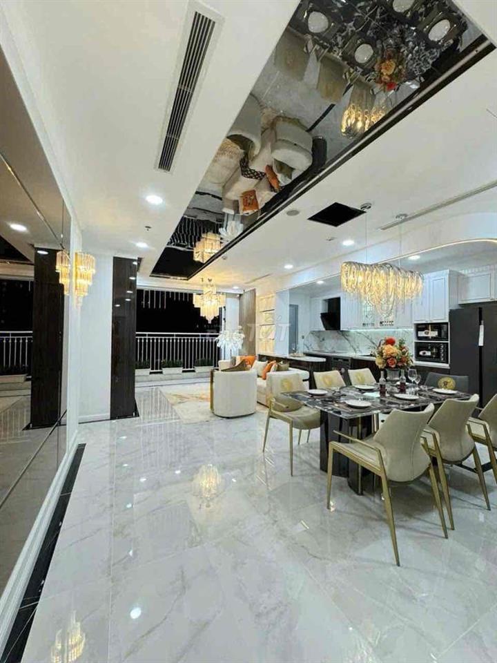 Cho thuê gấp CC 4PN + 3WC tại Vinhomes Central Park, 160m2, 60 triệu V