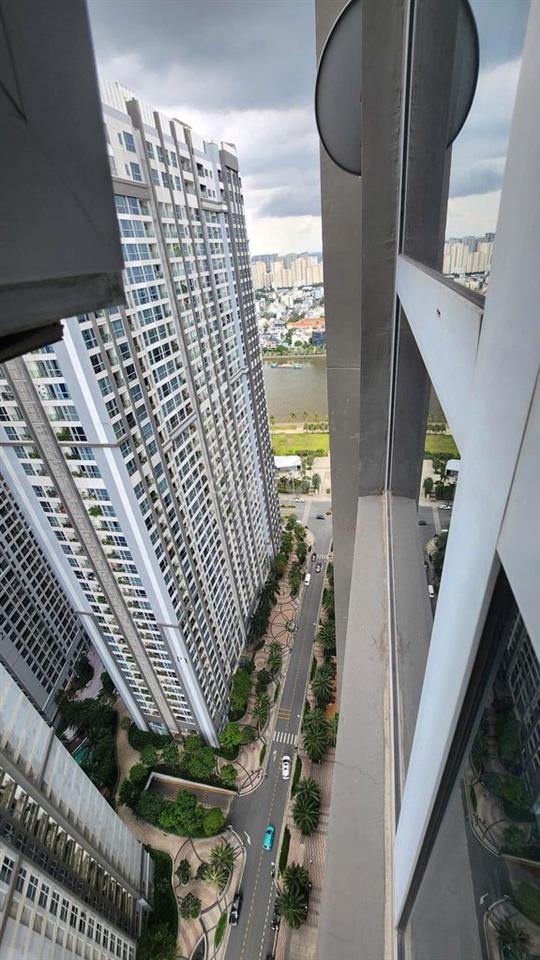 Bán căn hộ 2PN Vinhomes Central Park tầng cao, view thoáng.