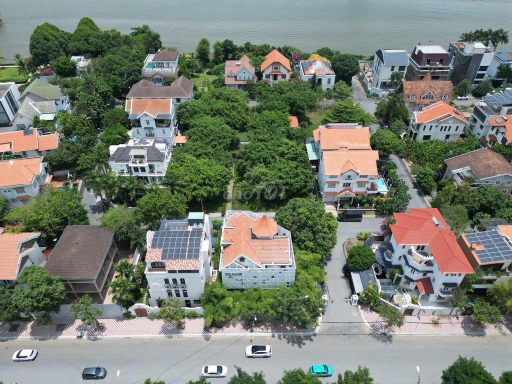 Bán Villa Khu Compound Bờ Sông Nguyễn Văn Hưởng, Thảo Điền.  