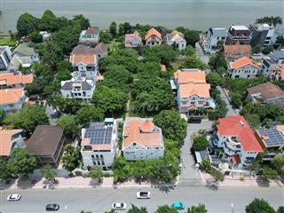 Bán Villa Khu Compound Bờ Sông Nguyễn Văn Hưởng, Thảo Điền.  
