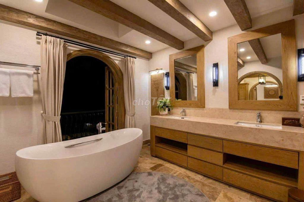Bán Villa thiết kế cổ điển 460m2 Măng Lin, TP. Đà Lạt, Lâm Đồng