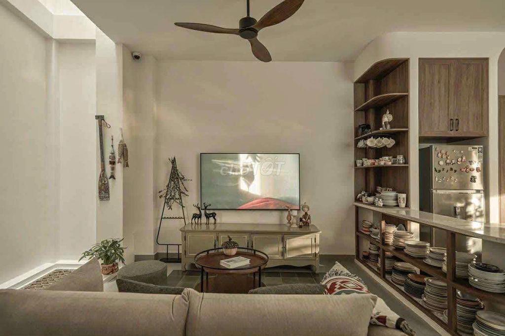 Bán nhà đẹp 55m2 HXH đường Nguyễn Kiệm, Phú Nhuận.