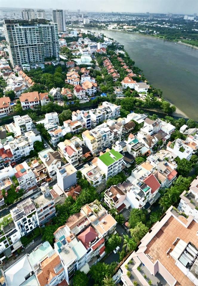 Bán nhà mặt tiền Đường số 4, Làng Báo Chí, Thảo Điền giá tốt.