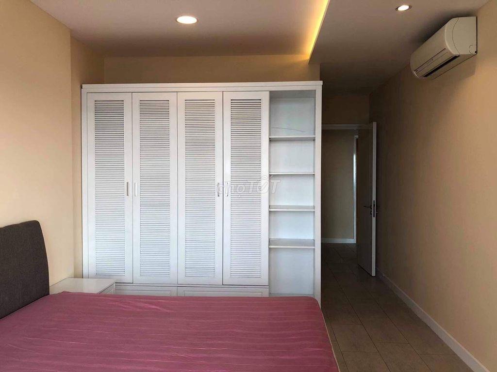 Cho thuê căn hộ quận 1, dt lớn, ngày trung tâm