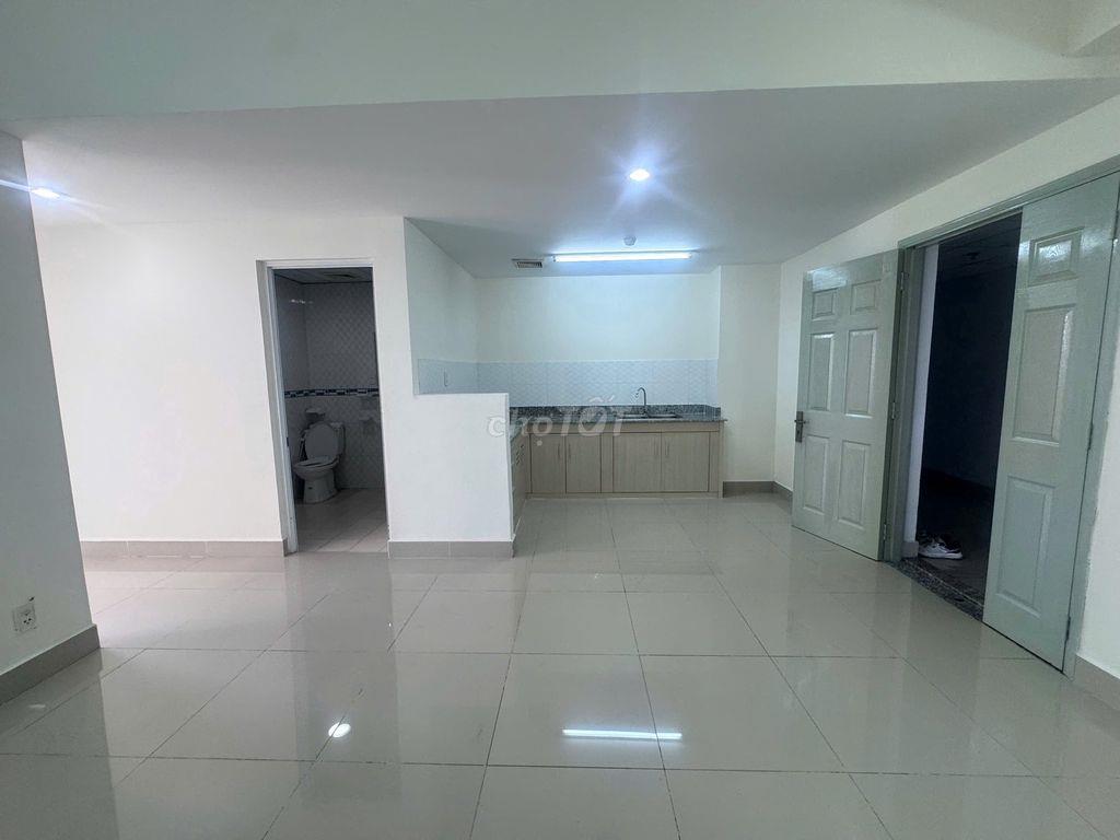 Chung Cư 1050 Phan Chu Trinh.căn hộ Penthouse 61,5m2. 2 PN.View đẹp