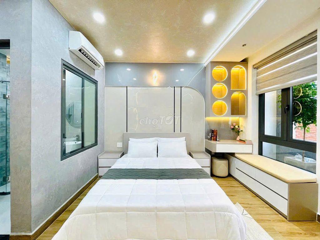 Nhà ĐẸP 160/3A Đặng Thùy Trâm. DT 5X13M. Trệt 2 lầu ST