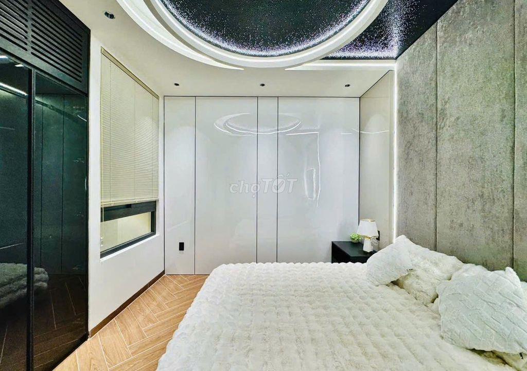 Bán gấp nhà 166/5 Đặng Thùy Trâm. DT 5X12M. Trệt 2 lầu ST.