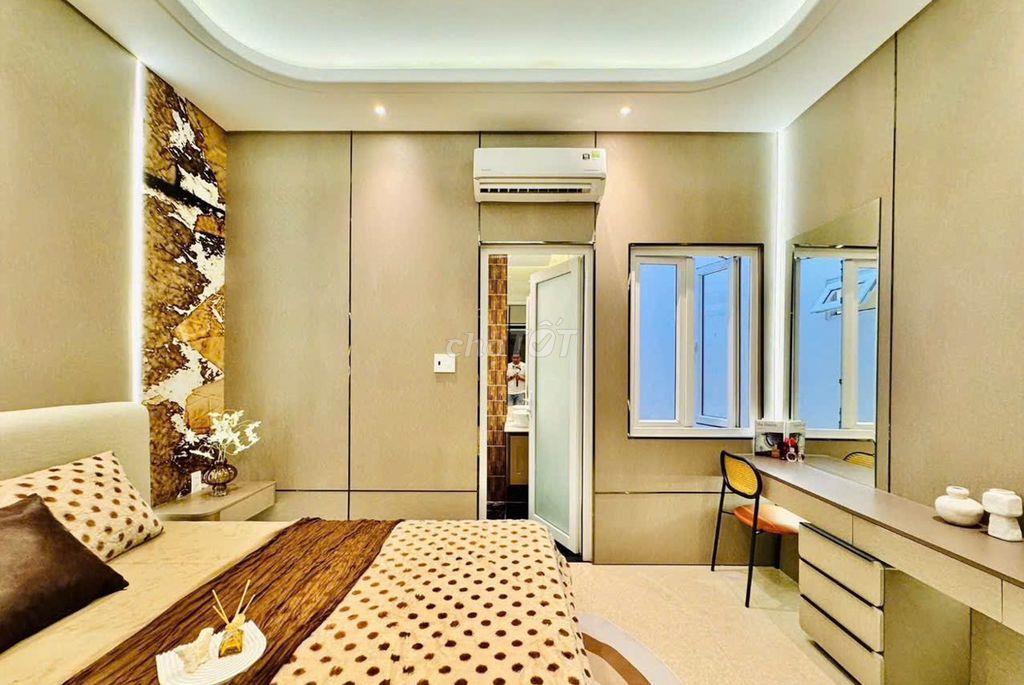 Nhà đẹp góc 2 mặt Tiền. 114/6 Bình Lợi.  DT 7X22M. Trệt 2 lầu ST.
