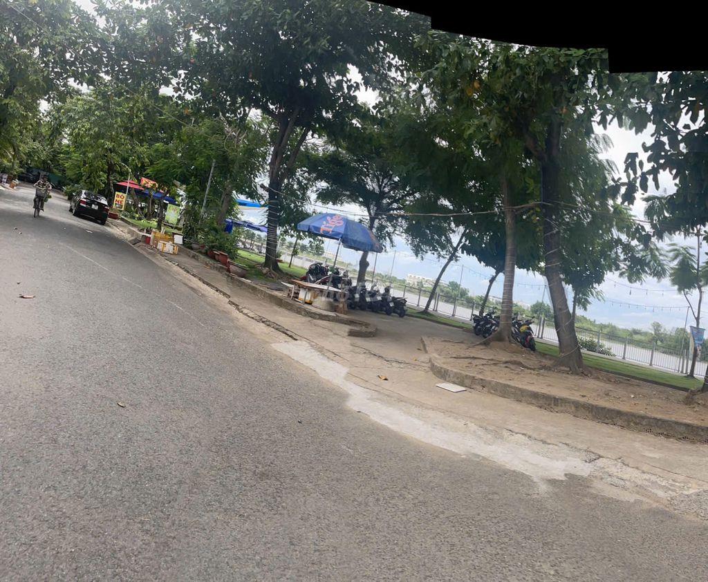 Đất đẹp view sông Bình Lợi, DT 6x20m.DTCN 120M2.hẻm xe tải thông.