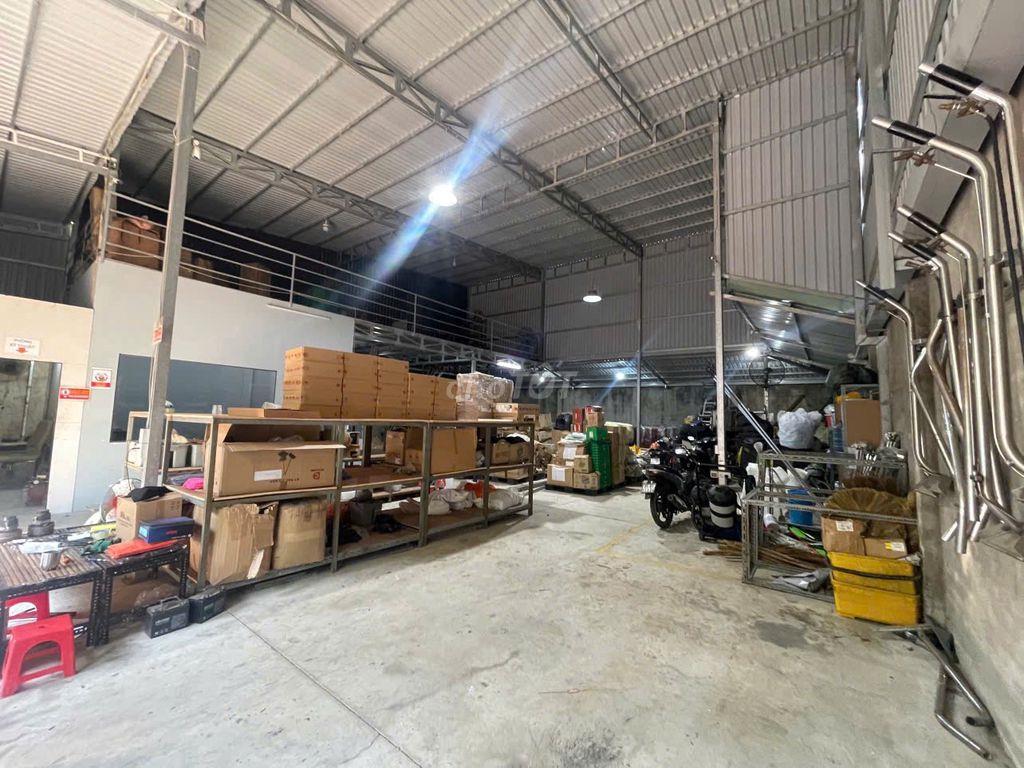 Siêu rẻ. Đất 20/2A Đặng Thùy Trâm. DT 7X18.5M. GPXD Trệt Lửng 2 lầu ST
