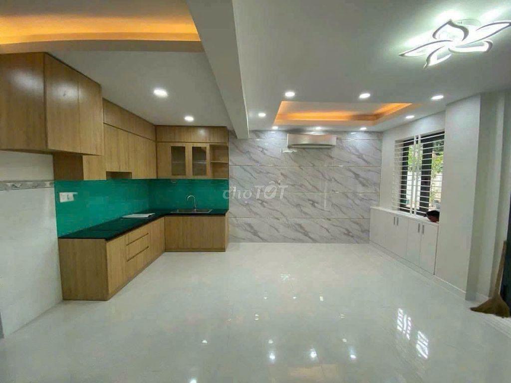 Nhà 225/15 Bình Lợi. dt 5x21m. dtcn 105m2. Trệt 1 lầu.