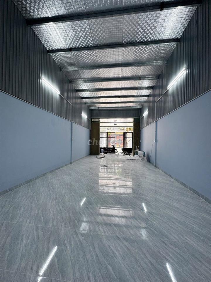 cho thuê kho Đặng Thùy Trâm. DT 5x20m2 giá 14tr/tháng. hẻm 12m thông
