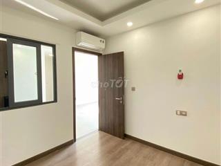 Q7 BOULEVARD 2PN FULL NỘI THẤT ĐẸP 13TR, TẦNG TRUNG, GIÓ MÁT