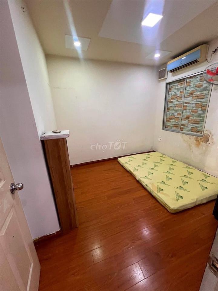 Bán chung cư Ngô Tất Tố, dt 68m2 2pn 1wc tầng cao