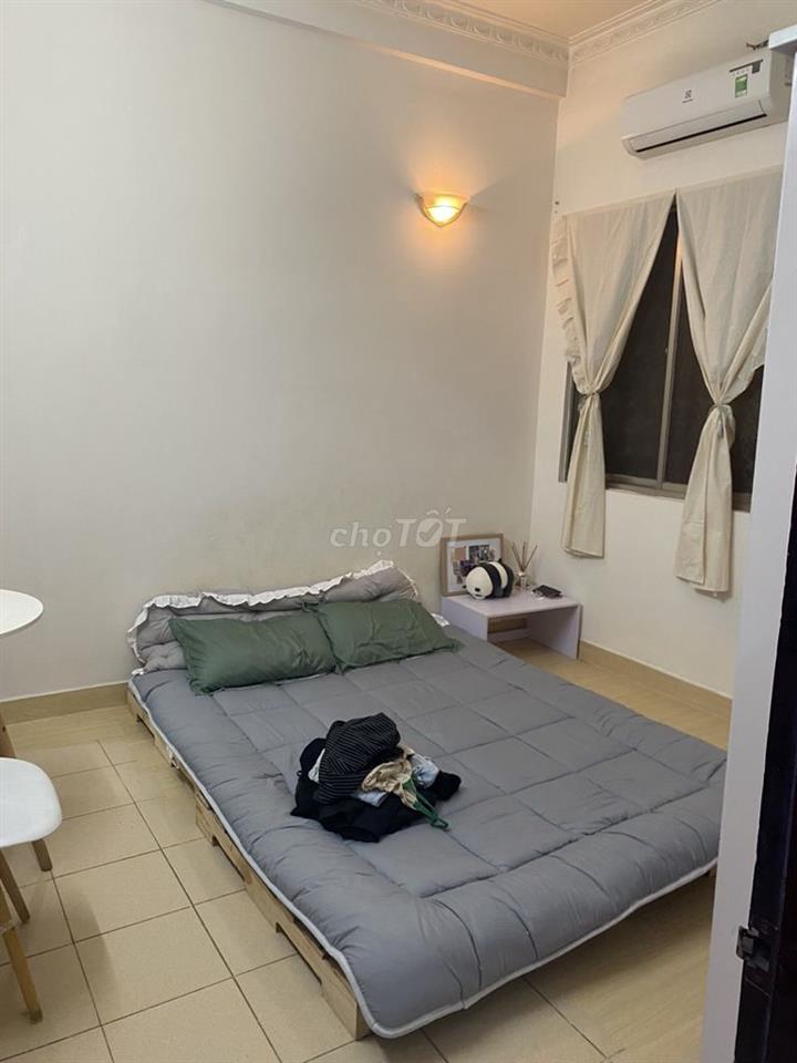 Bán chung cư Phạm VIết Chánh, tầng trung , dt 66m2 2pn 1wc