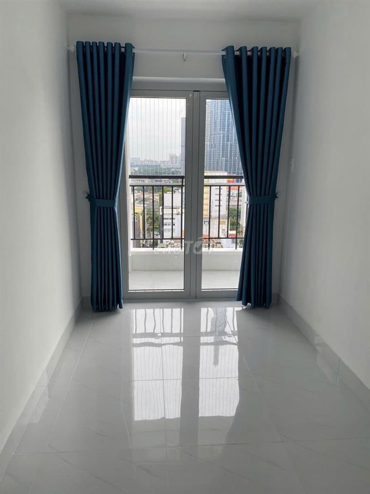 Bán chung cư Thế Kỷ 21, dt 70m2 2pn 1wc ban công ĐÔNG NAM