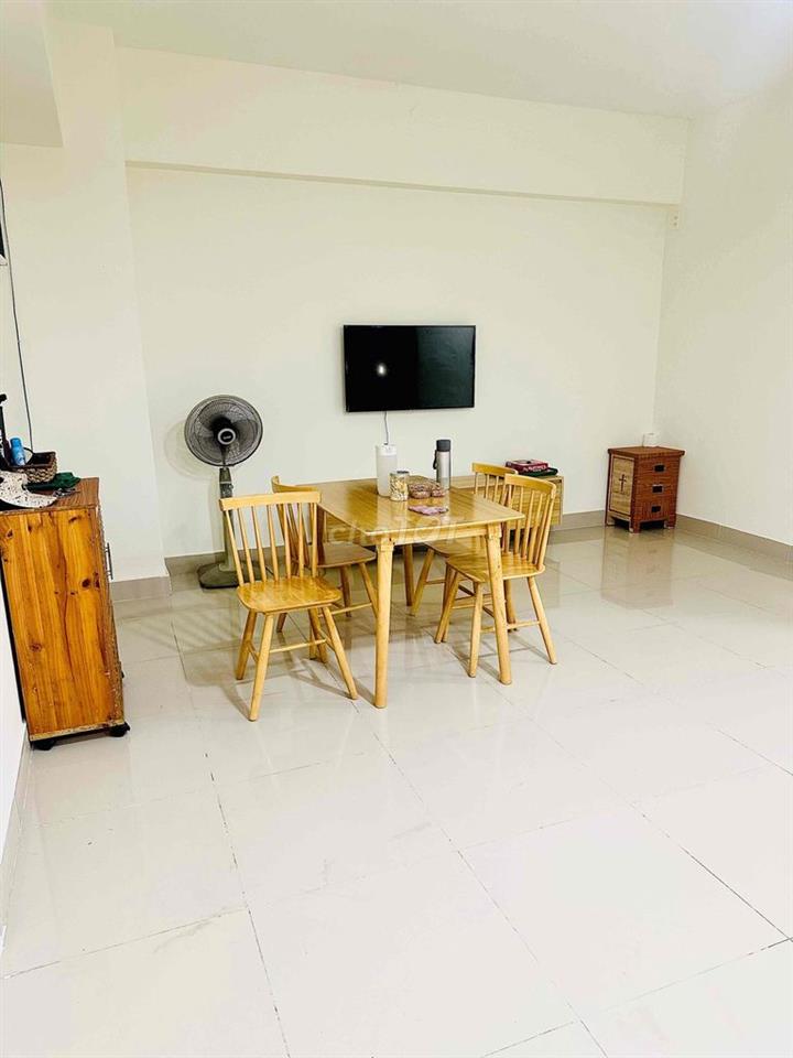 Căn hộ chung cư 2 PN ngay trung tâm Bình Thạnh