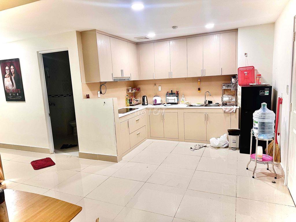 Căn hộ chung cư 2 PN ngay trung tâm Bình Thạnh