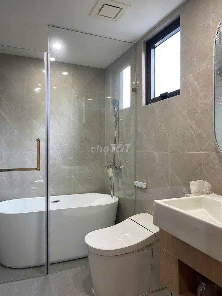 CH,GẦN SÂN BAY,2PN,NT ĐẸP,HĐ THUÊ 13/TH,SHR,Ở LIỀN,CẮTLỔ 1TY95,BANK70%