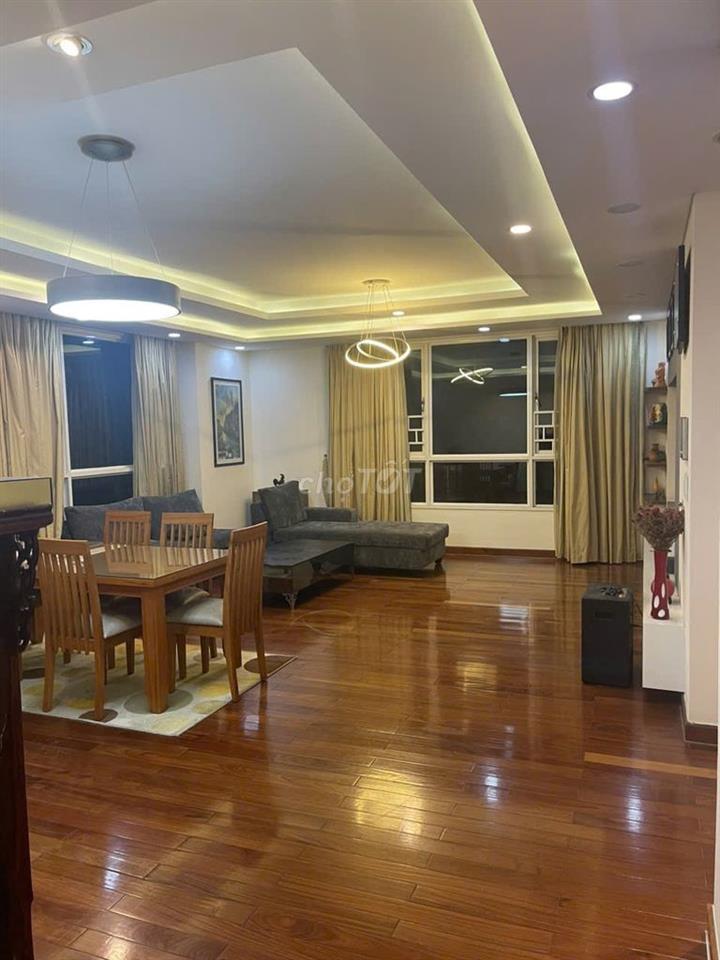 3 Phòng ngủ The Manor, lầu cao, view đẹp CC cần bán