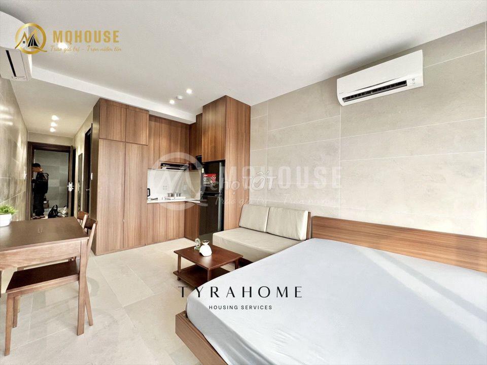 Căn hộ mới 100%, thang máy, gần Phạm Văn Đồng, Văn Lang, Emart.