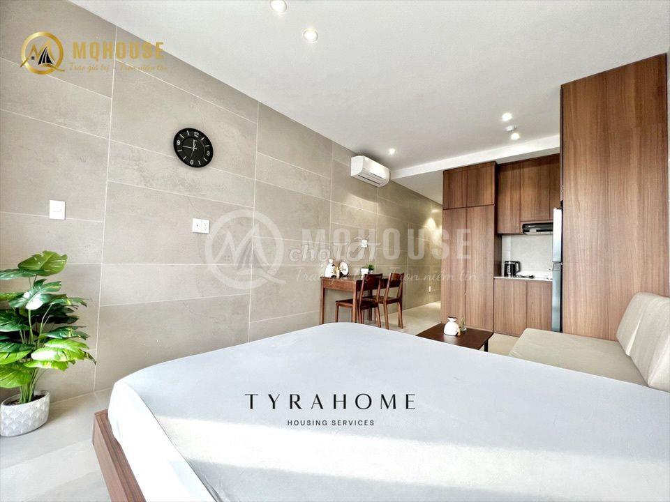 Căn hộ mới 100%, thang máy, gần Phạm Văn Đồng, Văn Lang, Emart.