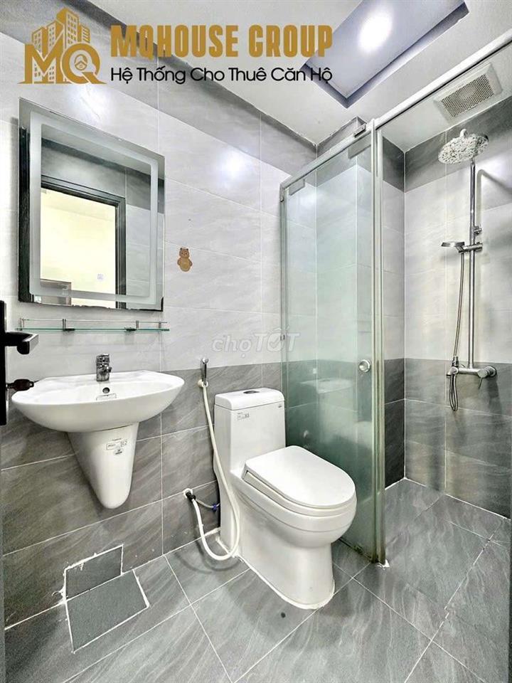 Cho thuê căn Nhà này - mới, đẹp, bancony rộng thoáng. Ngay Bình Thạnh