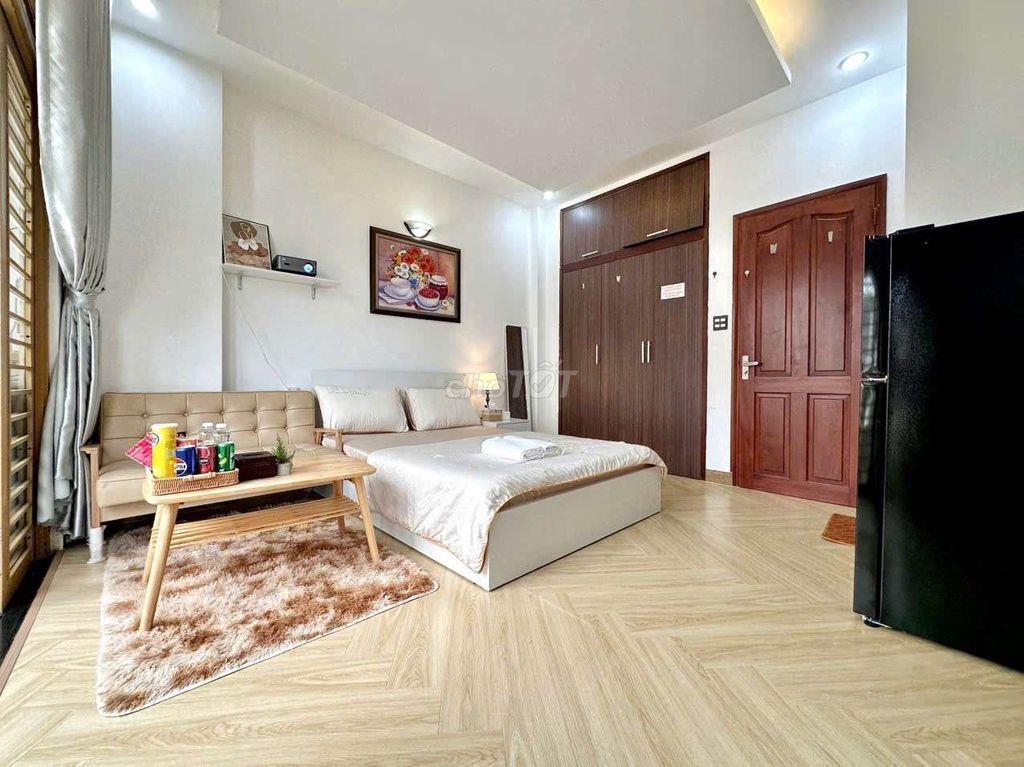 🔥 Nhà Thuê - Studio Bancony mới ngay Phan Đăng Lưu, ngã 4 Phú Nhuận
