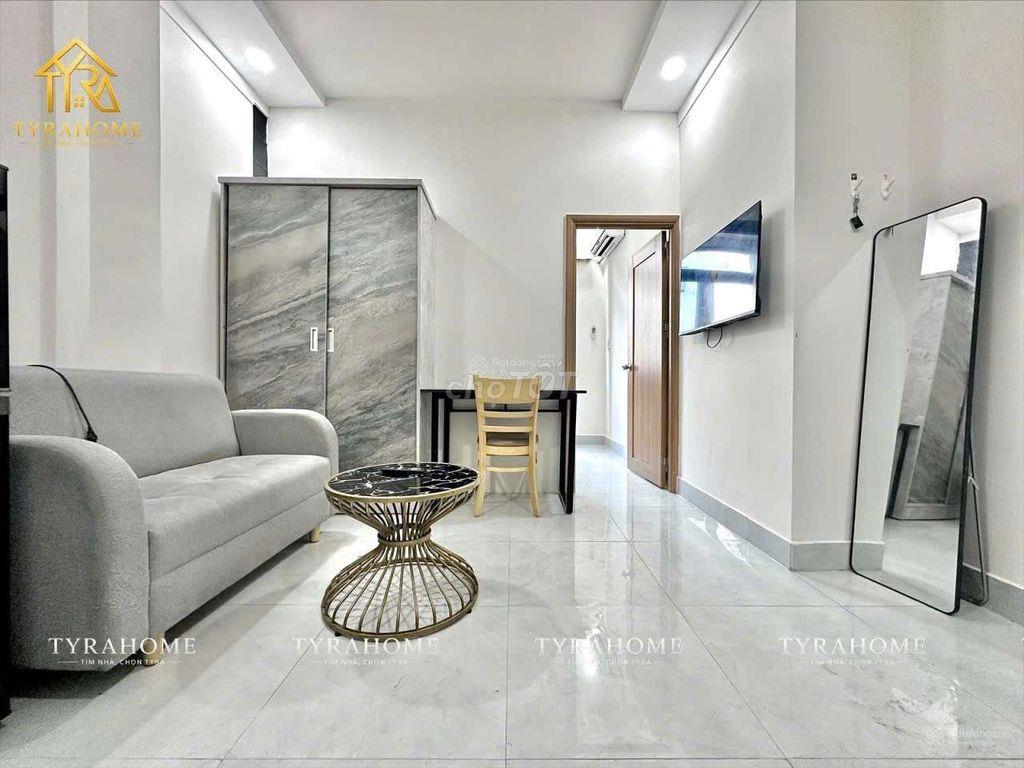 Nhà tớ - vừa trống lại căn 1PN riêng có thang máy ngay Trần Hữu Trang