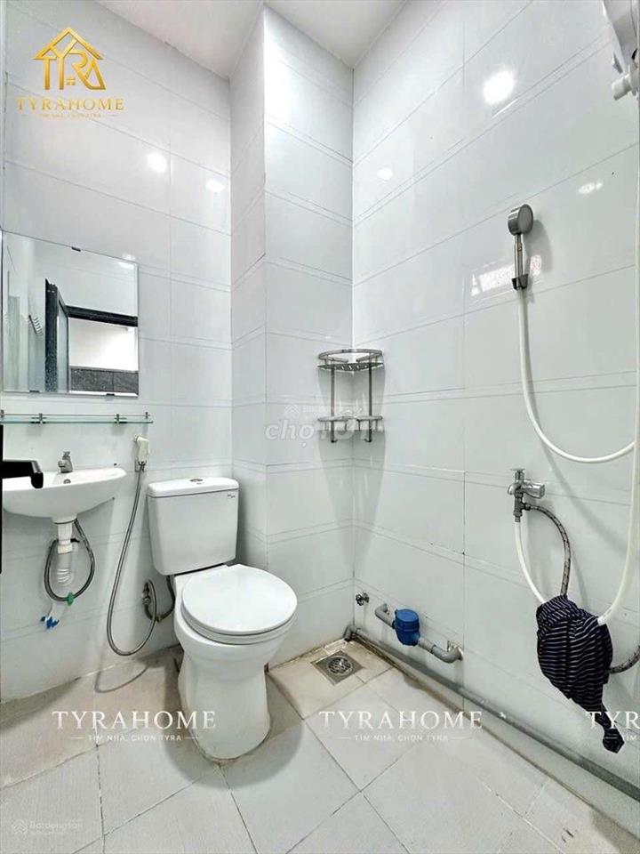 Nhà tớ - vừa trống lại căn 1PN riêng có thang máy ngay Trần Hữu Trang