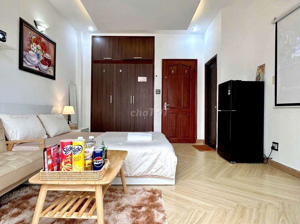 🏵️ Nhà tớ - Cho Thuê Studio Balcon đầy đủ Nội Thất | ngay khu Phú Nhuận