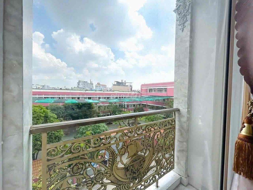 2 Phòng Ngủ - Phú Nhuận - Ban Công