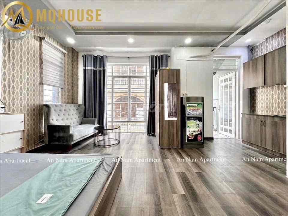 Cho Thuê Căn Hộ Studio Ban Công ngay ngã tư Phú Nhuận
