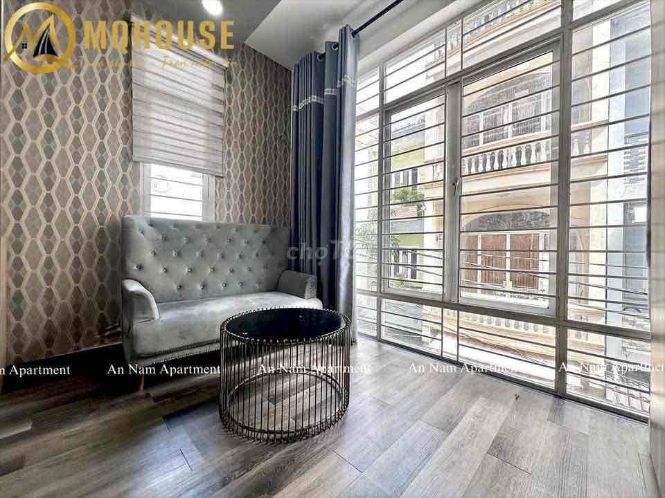 Cho Thuê Căn Hộ Studio Ban Công ngay ngã tư Phú Nhuận