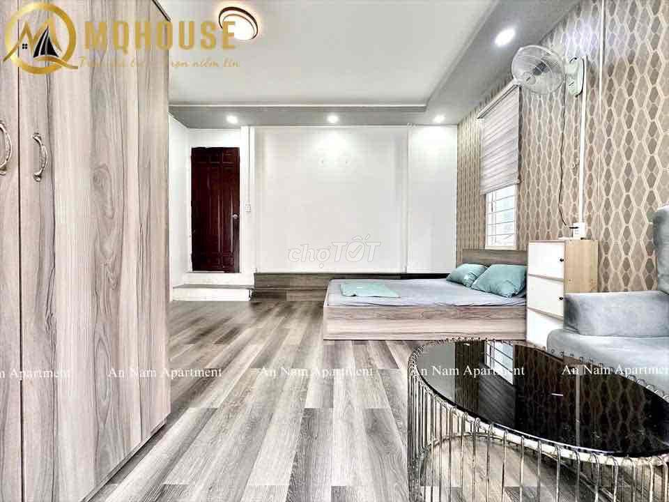 Cho Thuê Căn Hộ Studio Ban Công ngay ngã tư Phú Nhuận