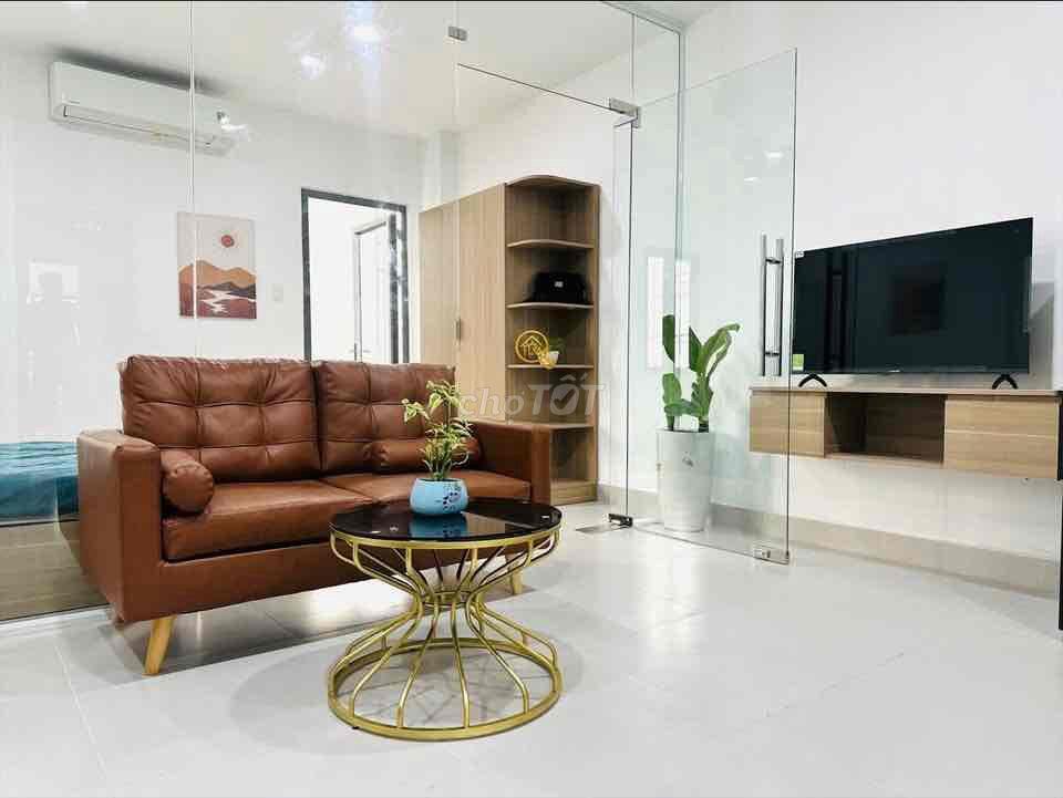 Cho Thuê Căn Hộ 1 Phòng Ngủ Tách Bếp Ngay Trung Tâm ngã Tư hàng xanh