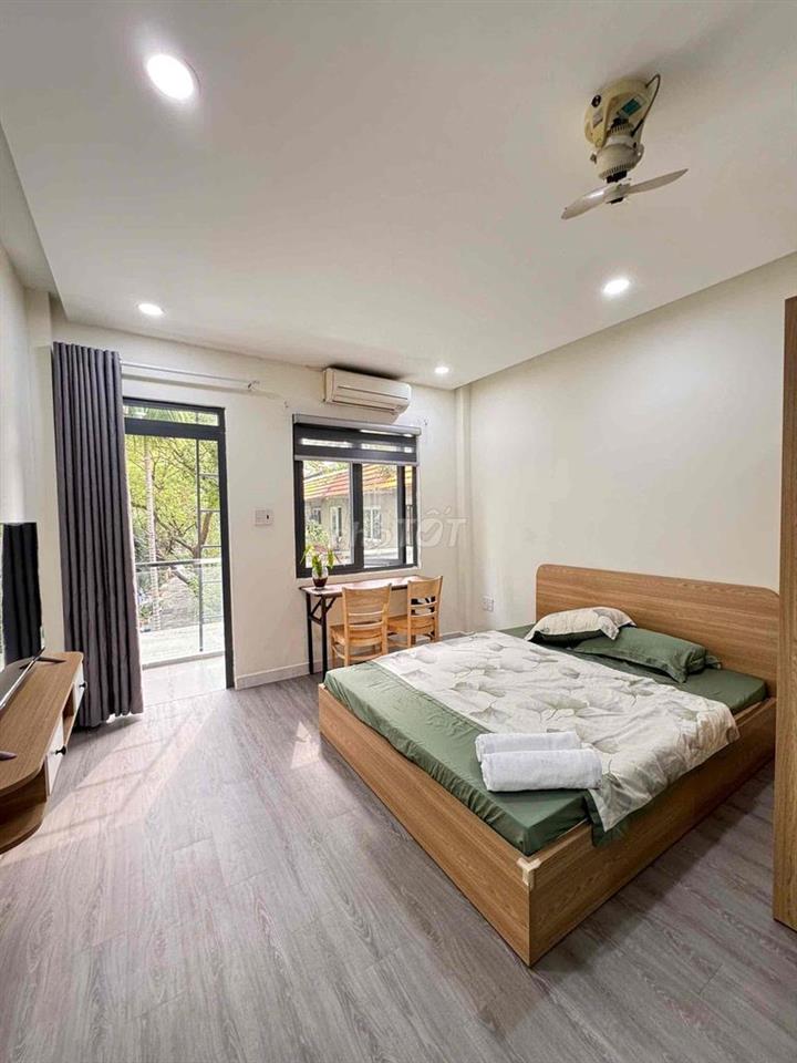 Cho Thuê CH 1 Phòng Ngủ Tách Bếp Bình Thạnh gần ngã tư hàng xanh