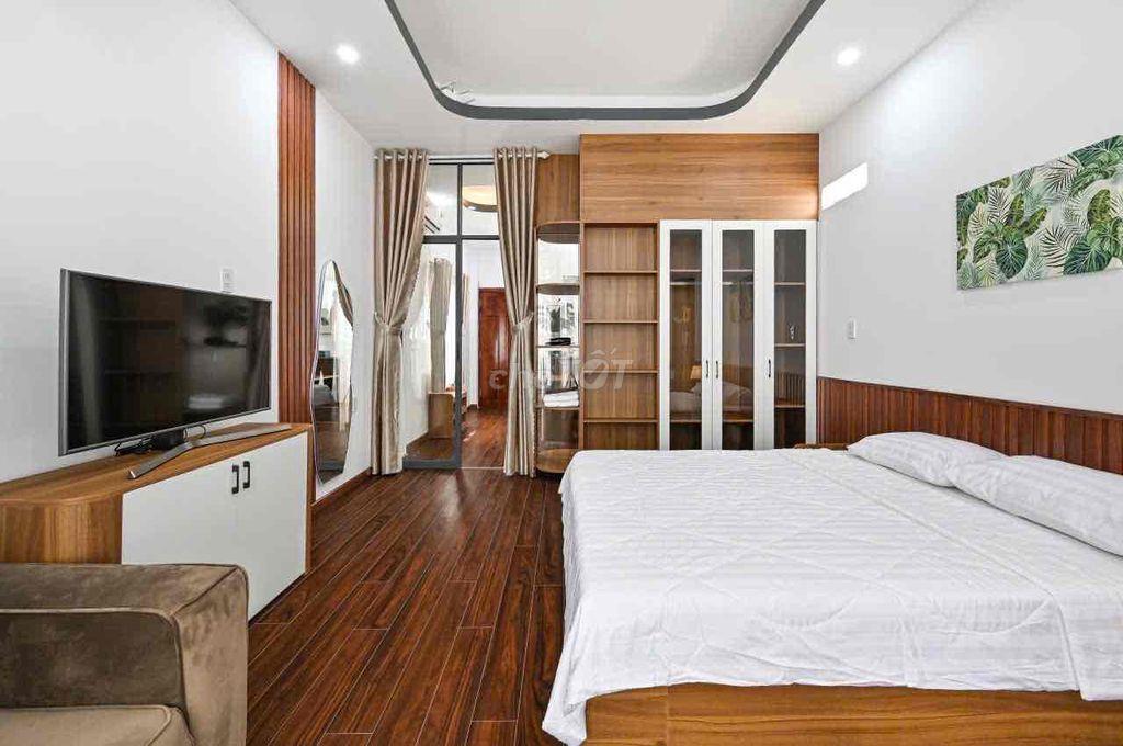 Cho Thuê CH 1 Phòng Ngủ  ngay ngã tư Phú Nhuận, Full Tiện Ích