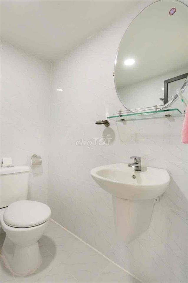 Cho Thuê CH 1 Phòng Ngủ Tách Bếp Bình Thạnh ngay ngã tư hàng xanh