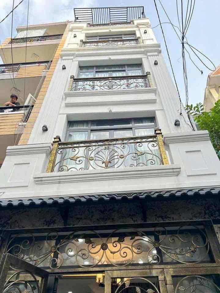 Cho Thuê CH Studio Ban Công Phú Nhuận Phan Xích Long