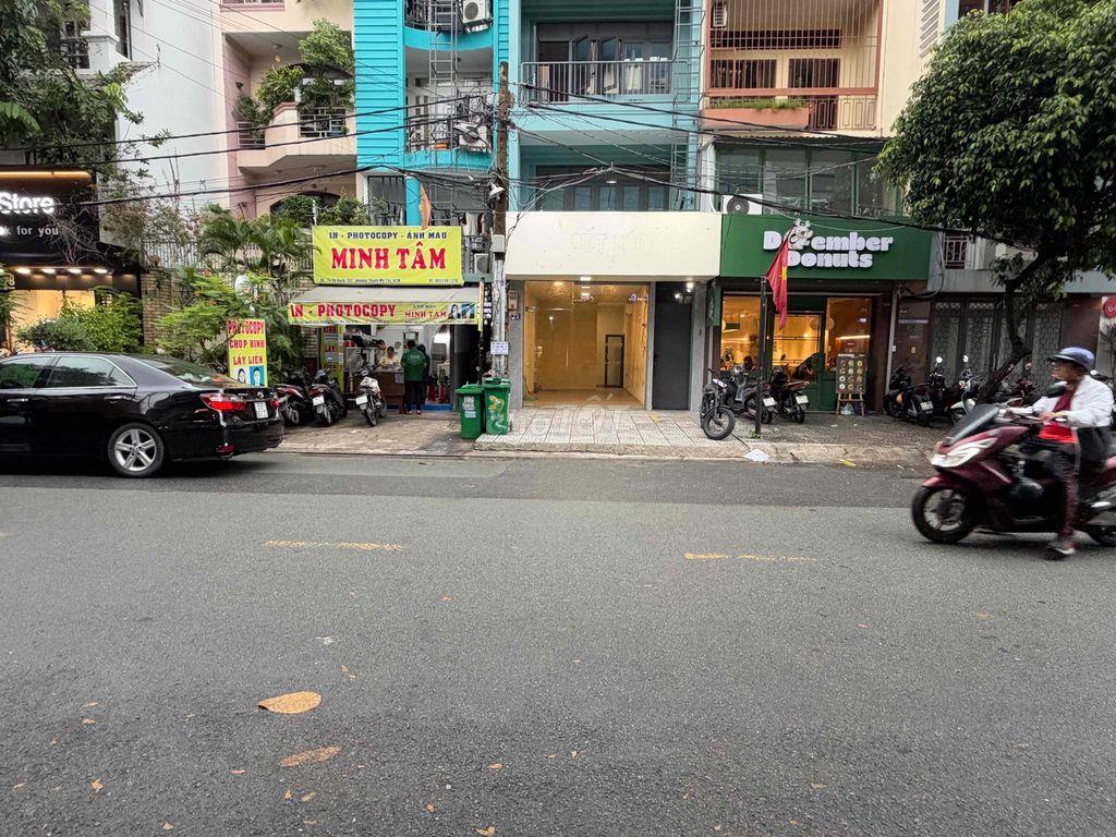 Mặt Bằng KD Sầm Uất Vỉa Hè 5m rộng Đường Võ Oanh,P25,BT.dt:3,2m x 10m.