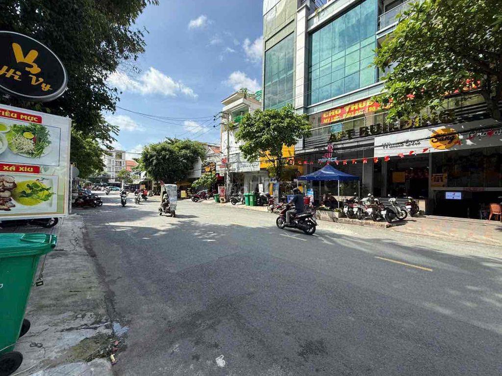 Mặt Bằng KD Sầm Uất Vỉa Hè 5m rộng Đường Võ Oanh,P25,BT.dt:3,2m x 10m.
