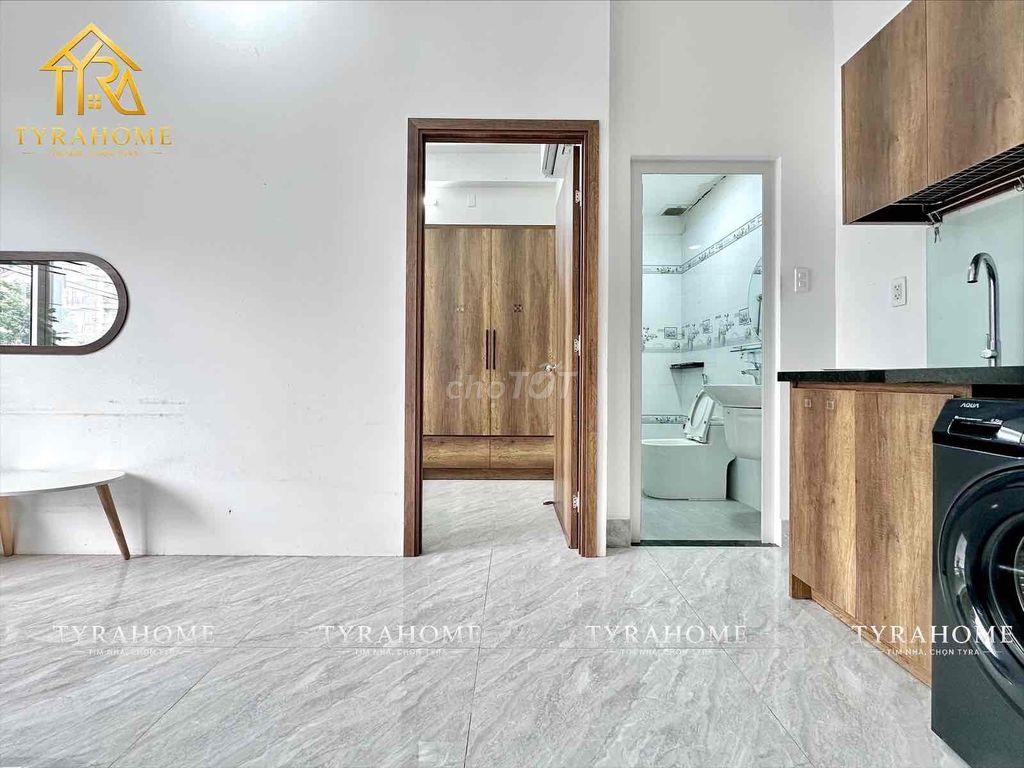 CĂN HỘ BALCON GẦN CƠ SỞ 3 VĂN LANG - MÁY GIẶT RIÊNG - THANG MÁY