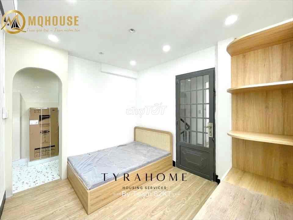Siêu Phẩm 2PN Full Nội Thất, Bancol Thoáng Mát Ngay cạnh VLU Vô ở Ngay